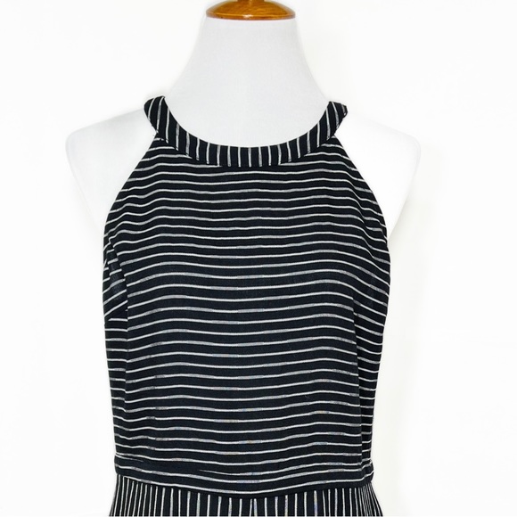 Skies Are Blue Tie Back Black White Striped Pinafore Flare Leg Cropped Jumpsuit - Picture 4 of 16